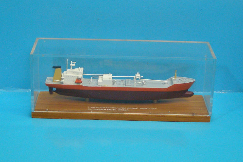 Ethylen-Tanker "Ben Flor" Vollrumpf (1 St.) D 1985 in Vitrine in ca. 1:1000